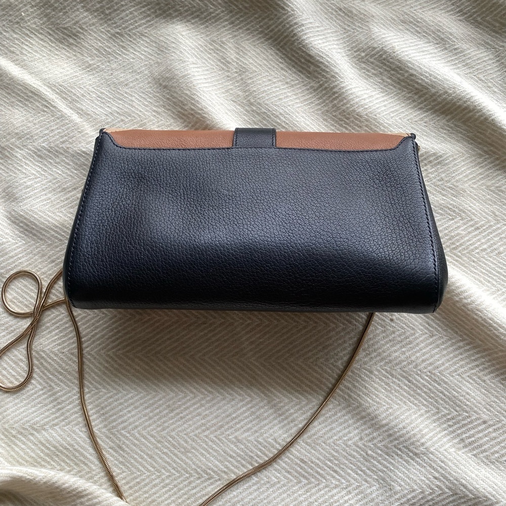 Givenchy - Picture 6 of 9